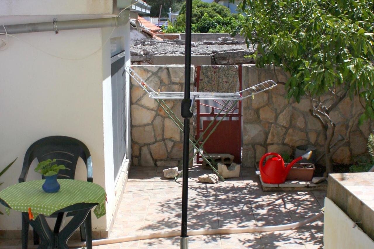 Apartments By The Sea Cove Zarace - Gdinj, Hvar - 2047 Экстерьер фото